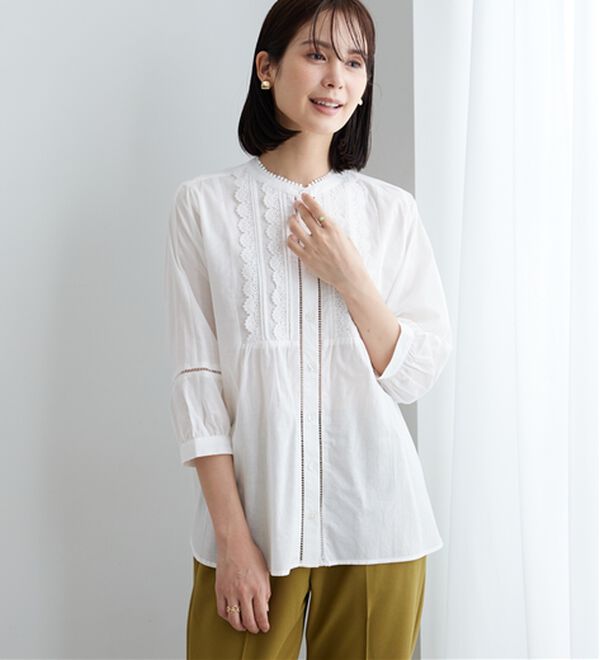 BELLUNA（ベルーナ）の「レース&times;ピンタック使いシャツチュニック（チュニック）」｜詳細画像