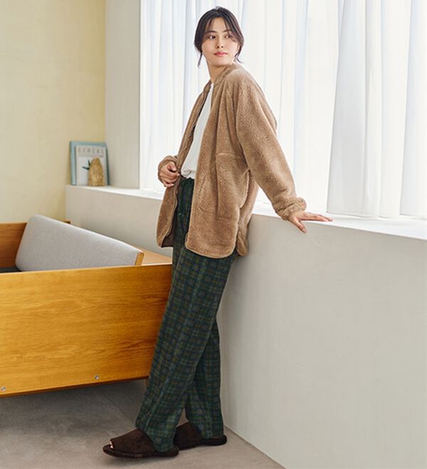 LAVIENNE（ラヴィエンヌ）の「肌側綿１００％あったかフリースボトム（その他パンツ）」｜詳細画像