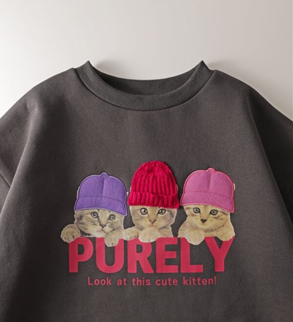 BELLUNA（ベルーナ）の「ニット帽ネコ3匹ネコ裏起毛プルオーバー（カットソー）」｜詳細画像