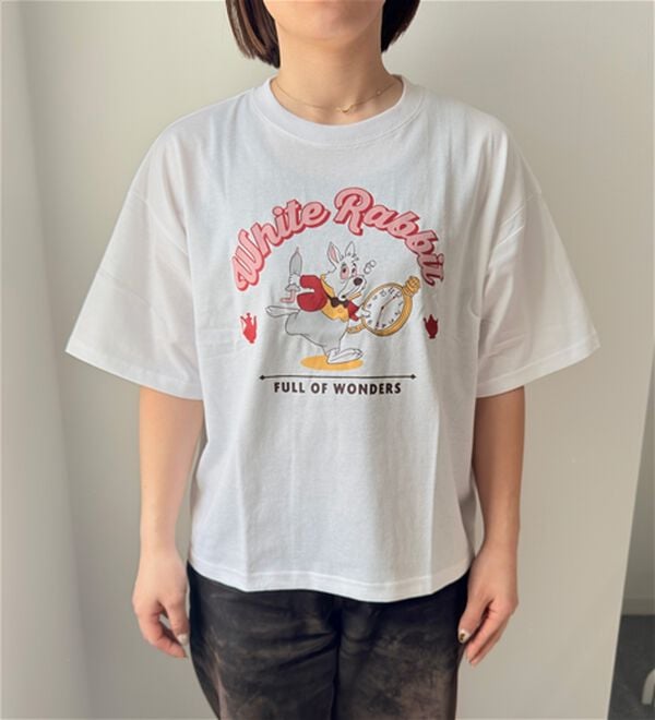 「＜Ｄｉｓｎｅｙ＞【不思議の国のアリス・白ウサギ】プリントボックスシルエットＴシャツ（Tシャツ）」｜詳細画像
