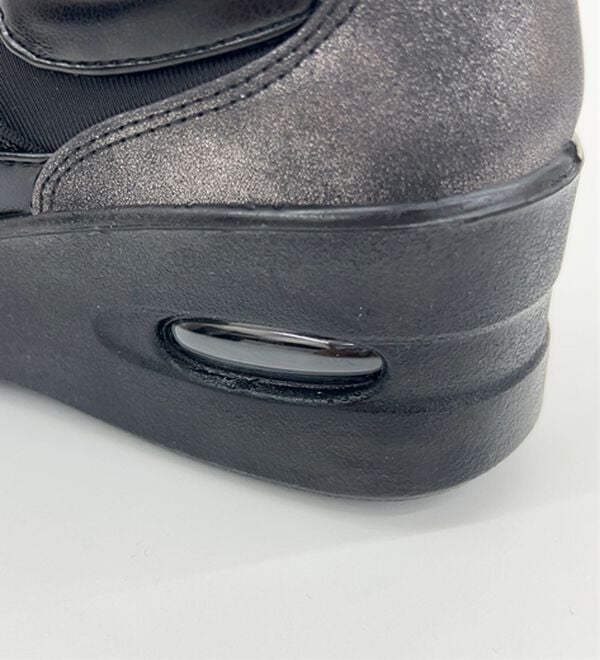 BELLUNA（ベルーナ）の「クロスゴムお洒落エアシューズ（スリッポン）」｜詳細画像