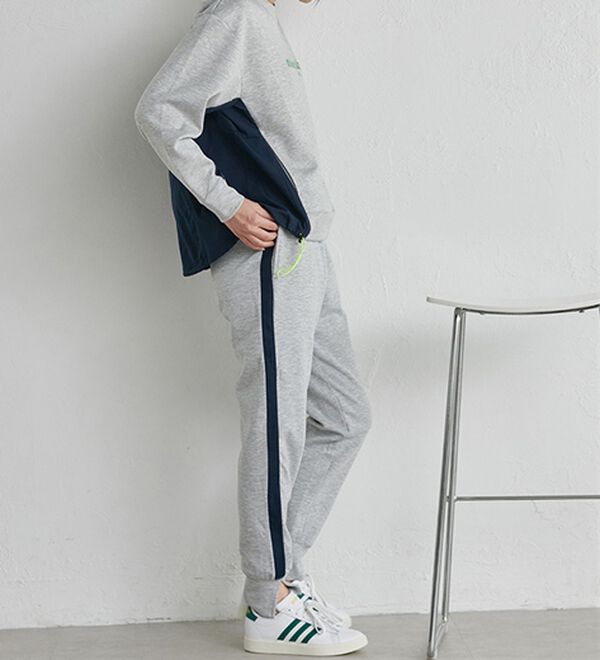 RANAN（ラナン）の「裾スリットジョガーパンツ＜ｍａｒｉｅ　Ｃｌａｉｒｅ　ＳＰＯＲＴ＞（フルレングスパンツ）」｜詳細画像