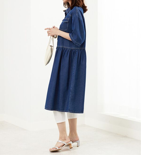 BELLUNA（ベルーナ）の「【Ｌａｇｒｉｌｕａ】ギャザー使いデニムシャツワンピース（シャツワンピース）」｜詳細画像
