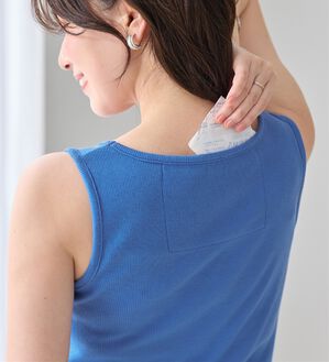 Viola e Viola（ヴィオラ エ ヴィオラ）の「保冷剤ポケット付スクエアタンクトップ（タンクトップ・キャミソール）」｜詳細画像