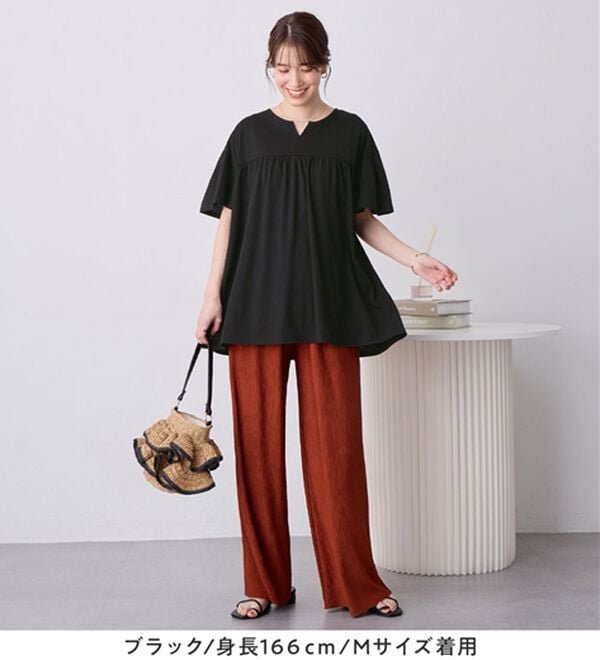 Viola e Viola（ヴィオラ エ ヴィオラ）の「軽やか綿混カットソーキーネックチュニック（チュニック）」｜詳細画像