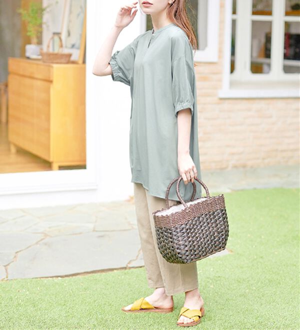 Viola e Viola（ヴィオラ エ ヴィオラ）の「【５つの機能付】スキッパーゆるドルマンチュニック（チュニック）」｜詳細画像