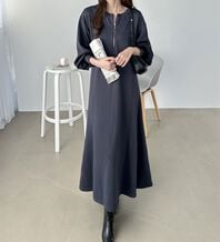 GeeRA（ジーラ）の「1枚で決まる！ハーフジップフレアワンピース（カットソーワンピース）」