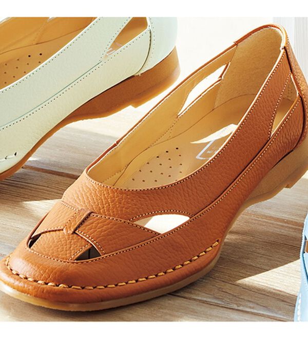 BELLUNA（ベルーナ）の「日本製４Ｅ牛革パンプス（パンプス）」｜キャメル