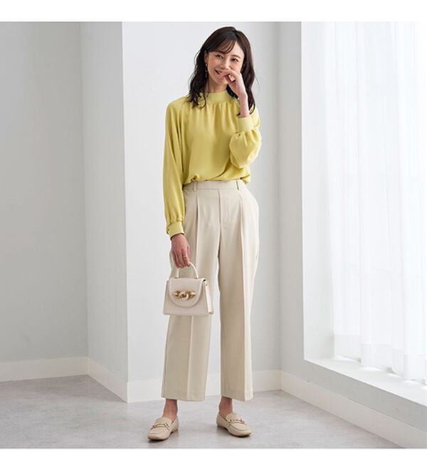 BELLUNA（ベルーナ）の「サラリ美脚見え！タック使いワイドパンツ（ワイドパンツ・ガウチョ）」｜詳細画像