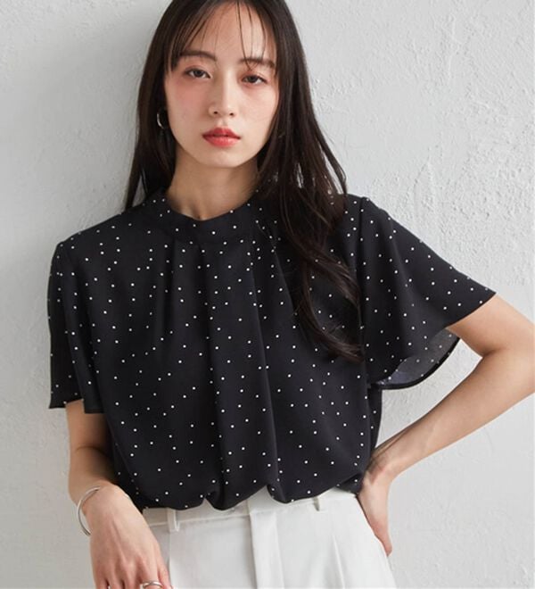 RANAN（ラナン）の「【新色追加】機能付タックデザインブラウス（ブラウス）」｜詳細画像