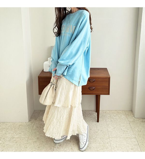 GeeRA（ジーラ）の「指穴デザイン刺しゅうロゴスウェット（トレーナー・スウェット）」｜詳細画像