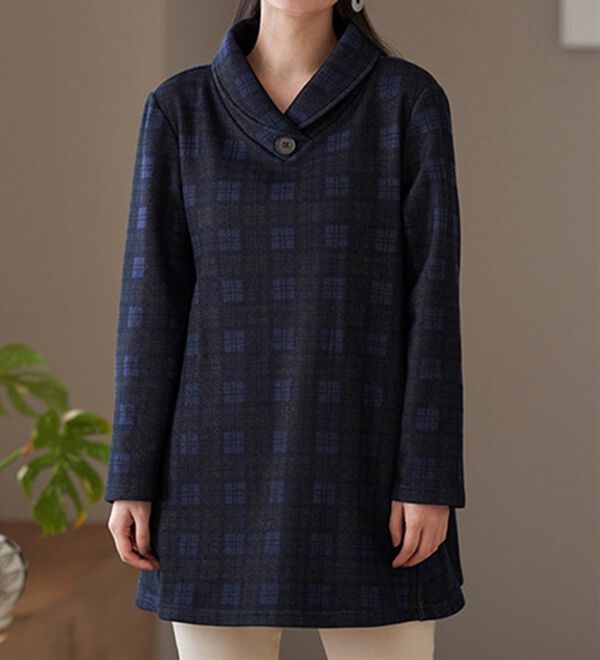 BELLUNA（ベルーナ）の「まるで着る毛布！裏ファーデザインチュニック（チュニック）」｜詳細画像