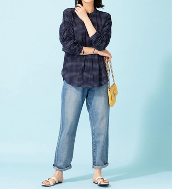 BELLUNA（ベルーナ）の「シアーチェック素材袖ドロストブラウス（シャツ）」｜詳細画像