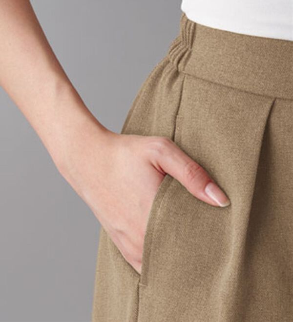 BELLUNA（ベルーナ）の「タックデザインスカーチョ（フルレングスパンツ）」｜詳細画像