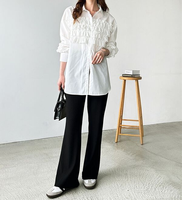 GeeRA（ジーラ）の「セルフカット美脚魅せセミフレアパンツ（フルレングスパンツ）」｜詳細画像