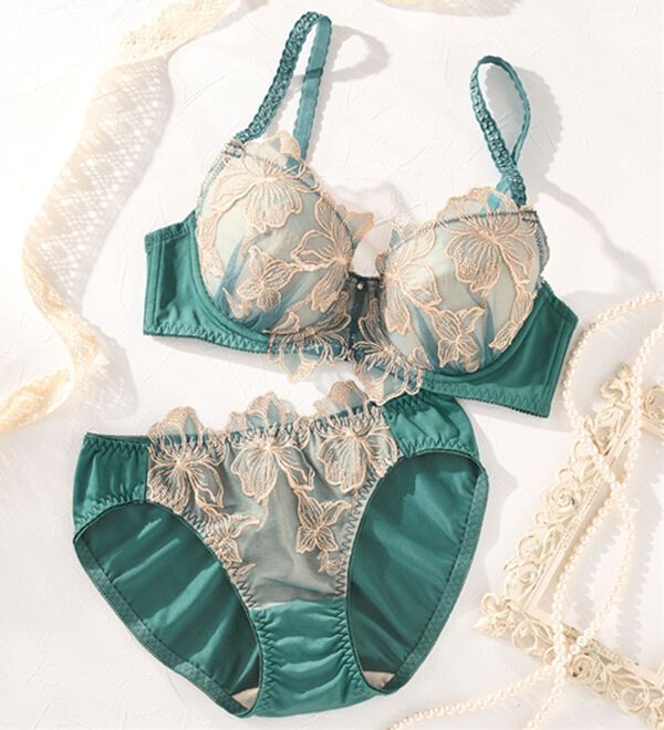 YU'NOW（ユナウ）の「to meeブラ＆ショーツ（ブラジャー＆ショーツセット）」｜グリーン