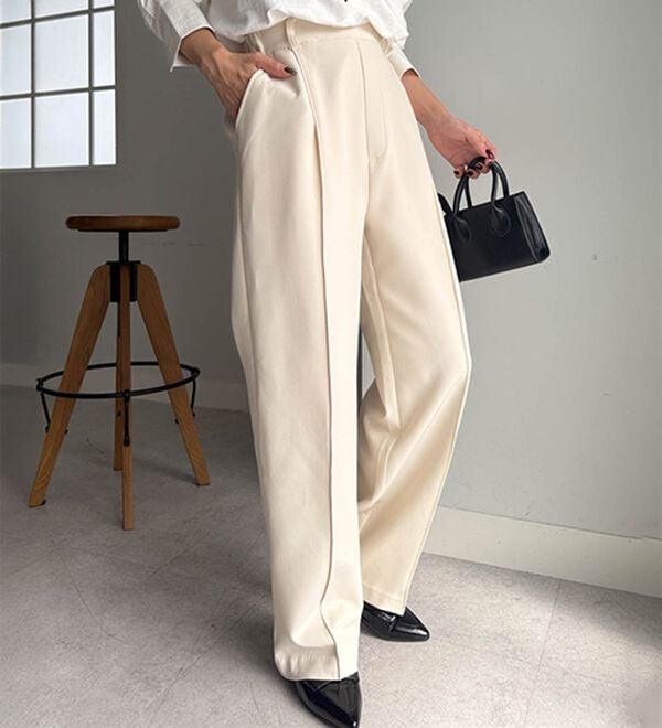 RANAN（ラナン）の「裏起毛美脚シルエットピンタックワイドパンツ（フルレングスパンツ）」｜詳細画像