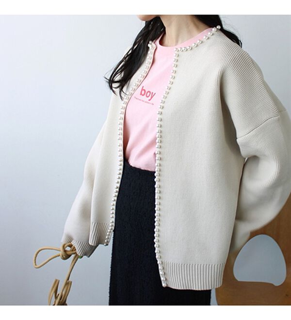 GeeRA（ジーラ）の「パール付ニットカーディガン（ニットカーディガン）」｜詳細画像