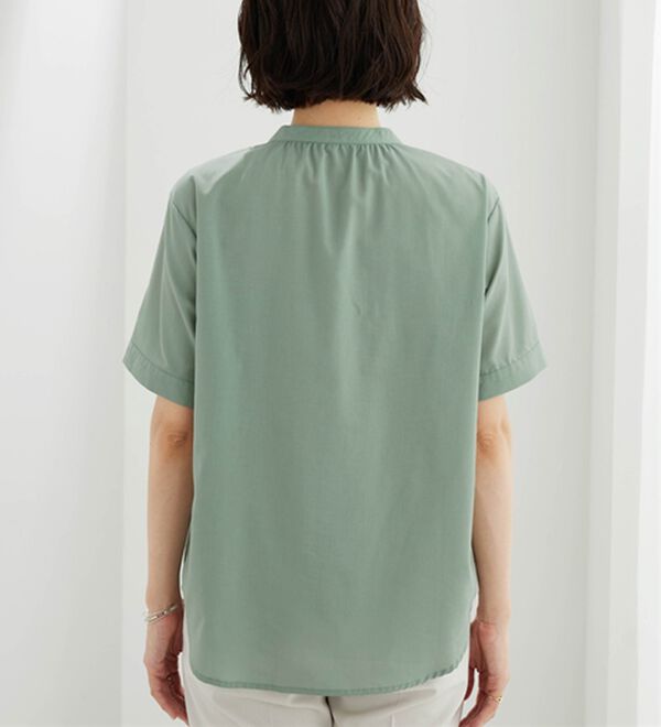 BELLUNA（ベルーナ）の「ギャザー使いバンドカラーブラウス（ブラウス）」｜詳細画像