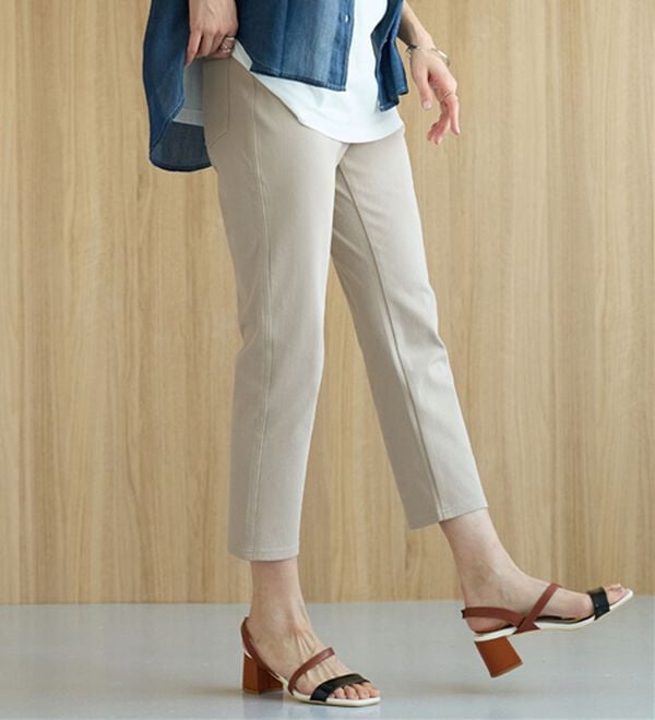 BELLUNA（ベルーナ）の「【再入荷】美ストレッチ素材アンクル丈レギンスパンツ（クロップドパンツ）」｜詳細画像