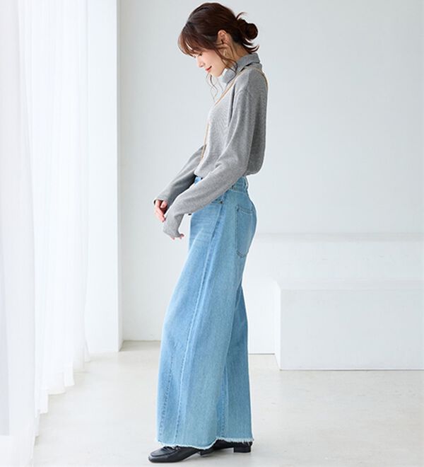 BELLUNA（ベルーナ）の「まるでニット！サラッと軽いリブハイネックプルオーバー（カットソー）」｜詳細画像