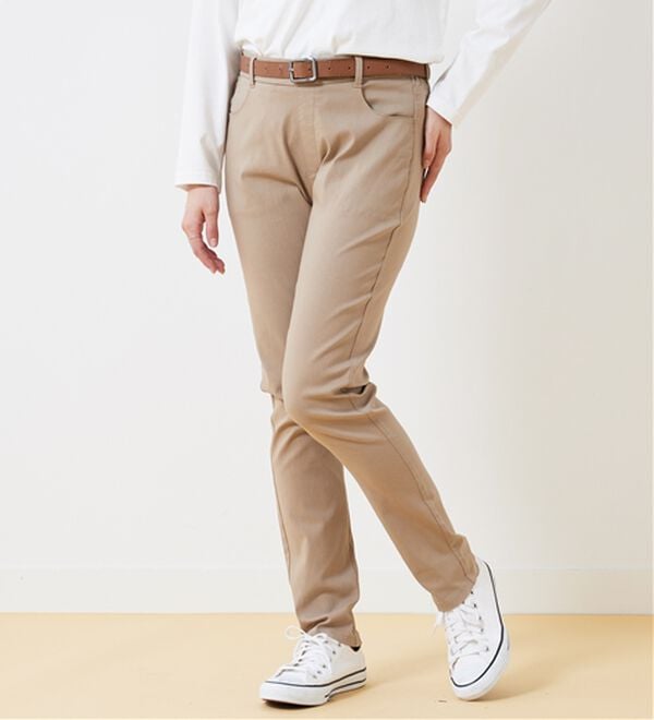 BELLUNA（ベルーナ）の「チノ見えストレッチ素材スリムパンツ（フルレングスパンツ）」｜詳細画像
