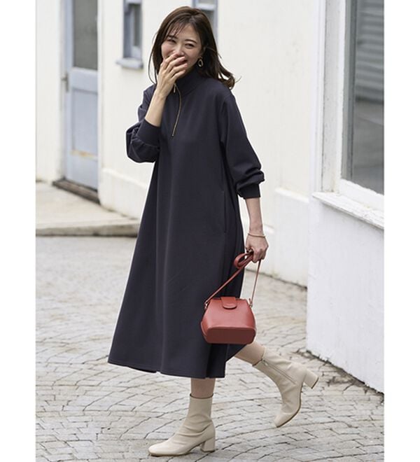 BELLUNA（ベルーナ）の「ポケット付ハーフジップフレアーワンピース（カットソーワンピース）」｜詳細画像