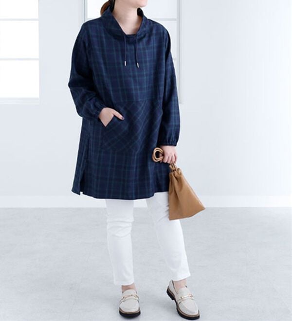 BELLUNA（ベルーナ）の「＜ｓｏｒａｆｕｋｕ＞衿デザインチェック柄ワンピース（その他ワンピース）」｜詳細画像