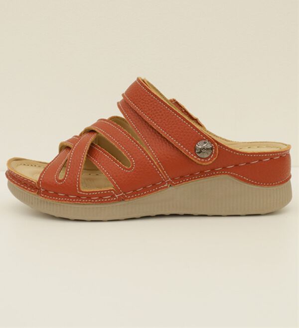 BELLUNA（ベルーナ）の「レザー調クロスデザイン２ＷＡＹサンダル（サンダル・ミュール）」｜詳細画像