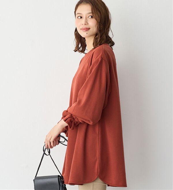 Viola e Viola（ヴィオラ エ ヴィオラ）の「裏ファー袖タックチュニック（チュニック）」｜詳細画像