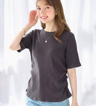 alotta（アロッタ）の「細見えギャザーデザイン美くびれリブトップス（カットソー）」