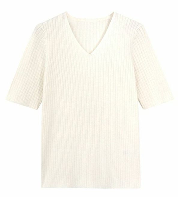 Pierrot（ピエロ）の「【洗濯機で洗える】ネックが選べるシルクタッチ半袖リブニット（ニット・セーター）」｜詳細画像
