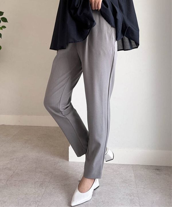 RANAN（ラナン）の「【ひんやり・ＵＶ】機能付麻調美脚タックテーパードパンツ（フルレングスパンツ）」｜詳細画像