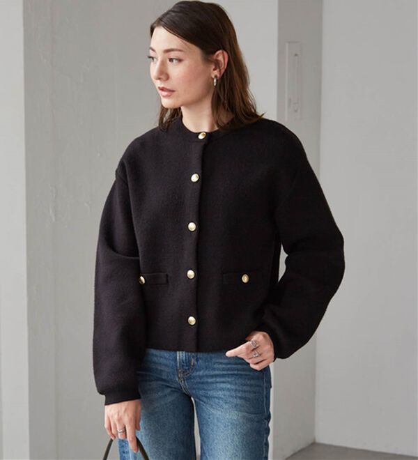 4つの機能付き】洗える！ゴールド調ボタンニットカーディガン