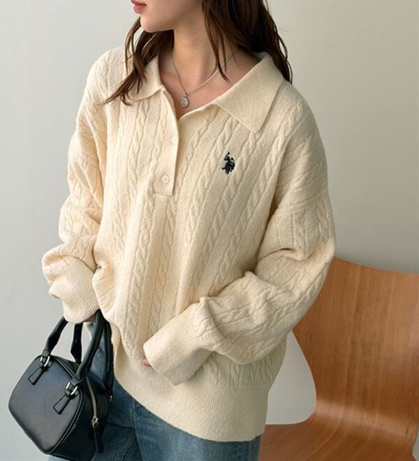 GeeRA（ジーラ）の「【Ｕ．Ｓ．ＰＯＬＯ　ＡＳＳＮ．】衿付ケーブルニット（ニット・セーター）」｜アイボリー