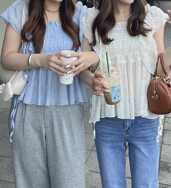 GeeRA（ジーラ）の「フリルシャーリングブラウス（ブラウス）」｜詳細画像