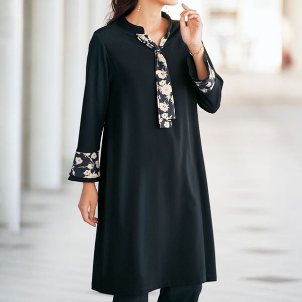 BELLUNA（ベルーナ）の「プリントボウタイチュニック（チュニック）」｜詳細画像