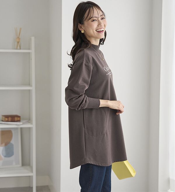 BELLUNA（ベルーナ）の「裏起毛リブデザイン大人のロゴチュニック（チュニック）」｜詳細画像