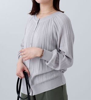 BELLUNA（ベルーナ）の「ラグラン使いプリーツカーディガン（ニットカーディガン）」｜ライトグレー