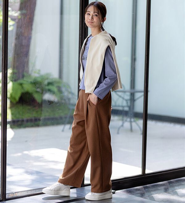 BELLUNA（ベルーナ）の「【着回しのミカタ！】綿100％大人顔サマ見えプリントロンT（カットソー）」｜詳細画像