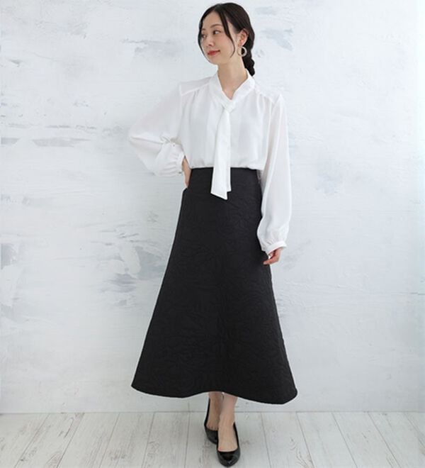 A HAPPY MARILYN（アハッピーマリリン）の「【Ｌ～６Ｌ】花柄キルトＡラインスカート（ロングスカート）」｜詳細画像