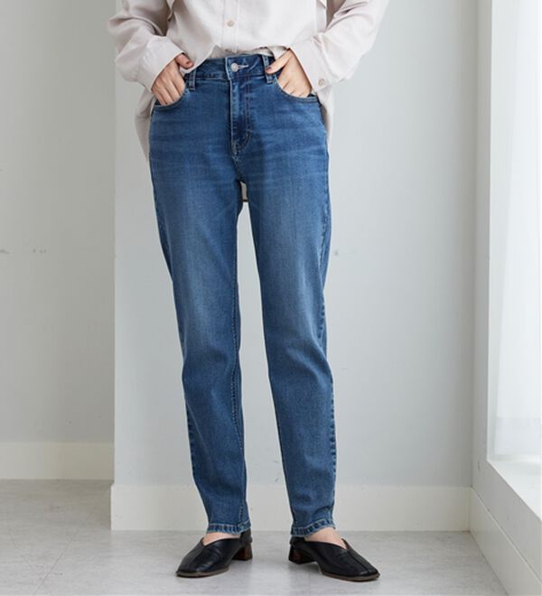 BELLUNA（ベルーナ）の「やわらかストレッチデニム素材スリムパンツ（フルレングスパンツ）」｜詳細画像