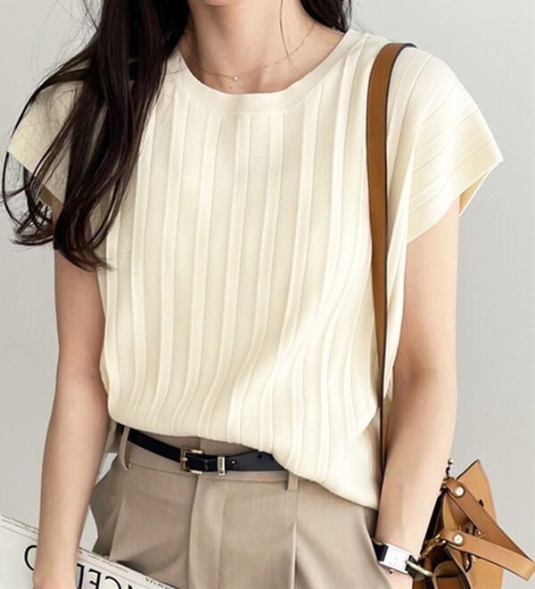 GeeRA（ジーラ）の「プリーツ編フレンチスリーブリブトップス（ニット・セーター）」｜詳細画像