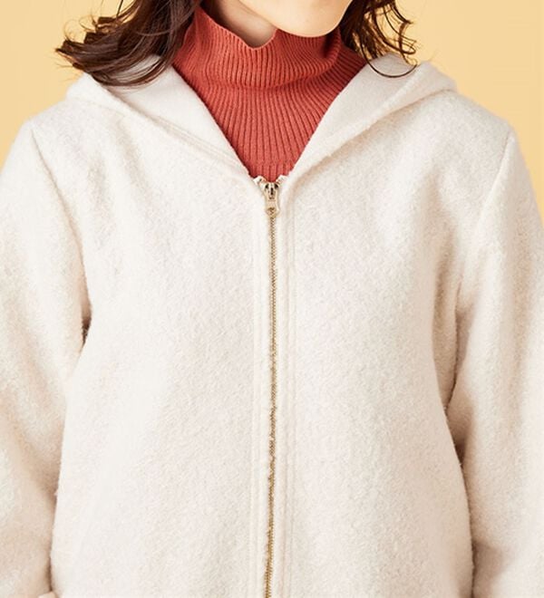 BELLUNA（ベルーナ）の「ボア素材フードデザインコート（ロングコート）」｜詳細画像