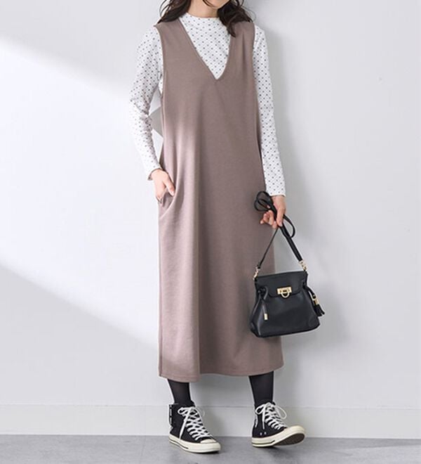 BELLUNA（ベルーナ）の「【選べる衿】肌に優しい綿１００％暖か発熱素材プルオーバー＜ベルホット　コットン＞（カットソー）」｜詳細画像