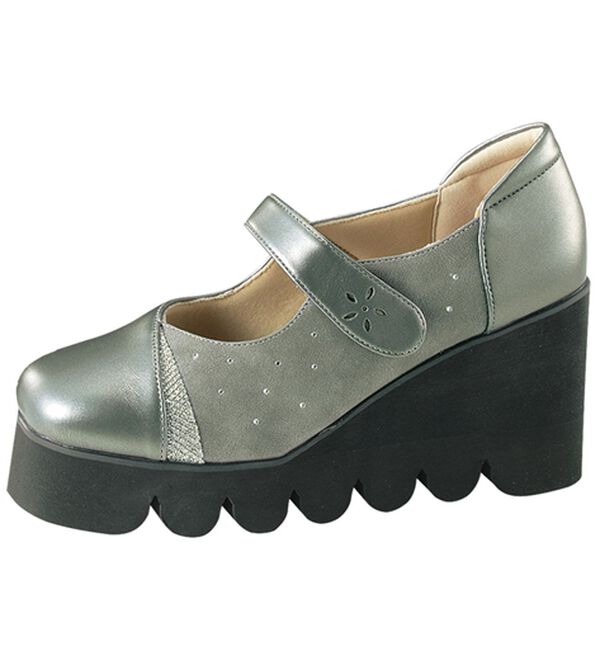 BELLUNA（ベルーナ）の「４Ｅ異素材使い甲ベルト付美脚シューズ（パンプス）」｜ガンメタリック