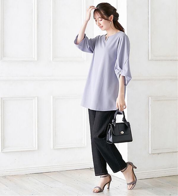 alotta（アロッタ）の「【４つの機能付】パール調ボタン付ねじり袖チュニック（チュニック）」｜詳細画像