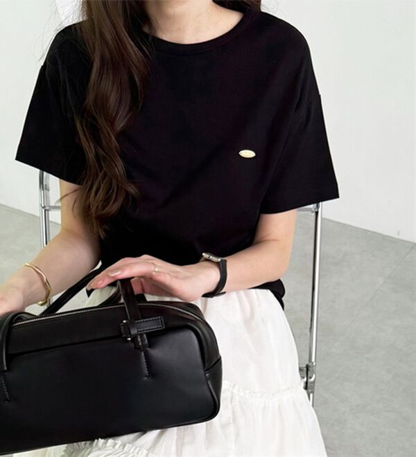 GeeRA（ジーラ）の「ロゴプレート付コンパクトＴシャツ（Tシャツ）」｜詳細画像