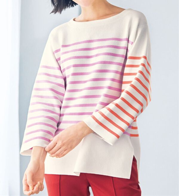 VINNO（ヴィノ）の「パネルボーダーニットプルオーバー（ニット・セーター）」｜ピンクオレンジ