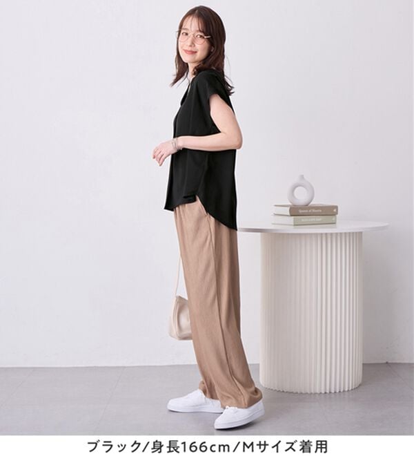 Viola e Viola（ヴィオラ エ ヴィオラ）の「さらさらＥＡＳＹスキッパーフレンチスリーブブラウス（ブラウス）」｜詳細画像